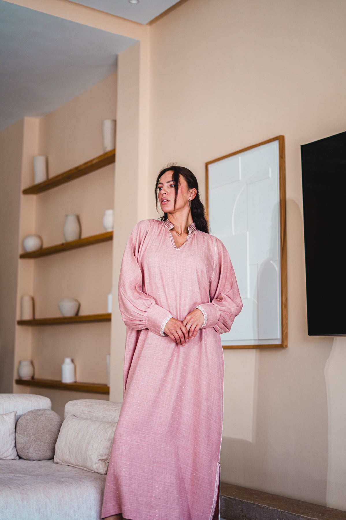 CAFTAN MODERNE – ALLURE RAFFINÉE & ARTISANALE
