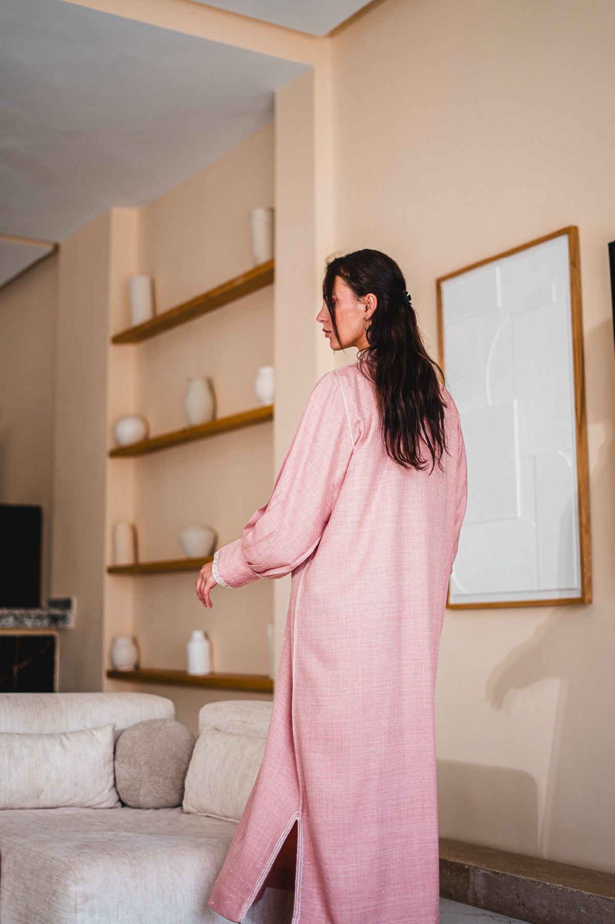 CAFTAN MODERNE – ALLURE RAFFINÉE & ARTISANALE
