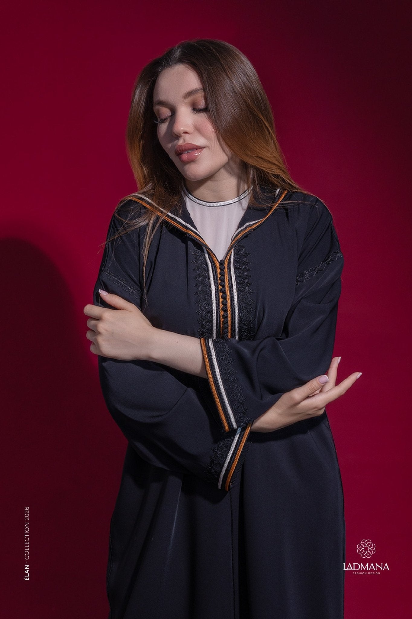 JELLABA accompagnée d’un kmiss en crêpe Georgette - Ladmana