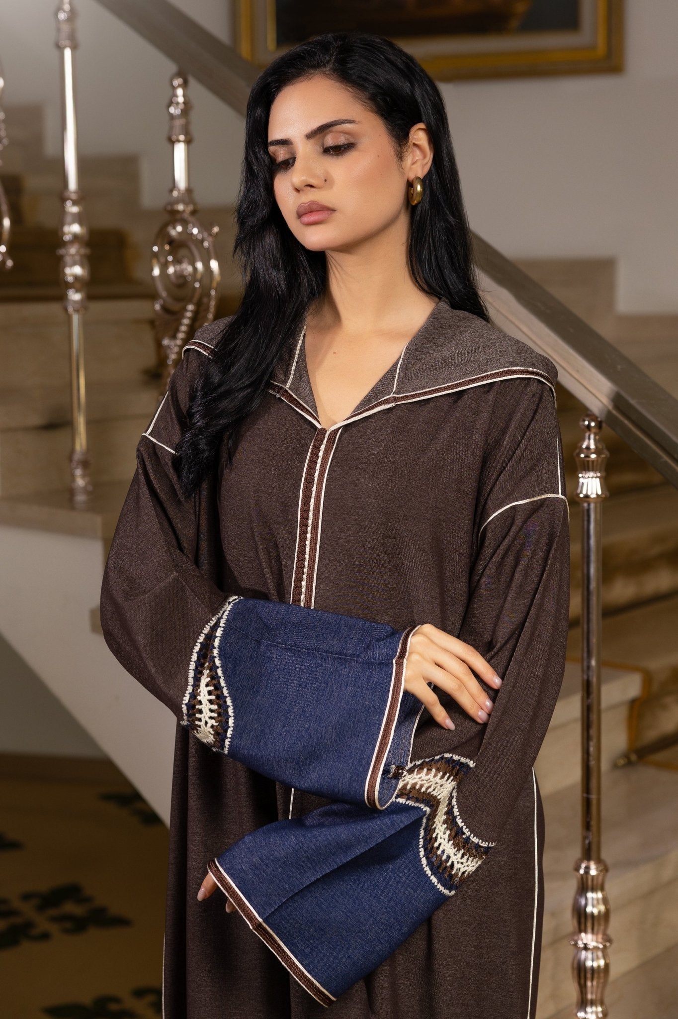 Jellaba Bleu Nuit aux Détails Traditionnels - Ladmana