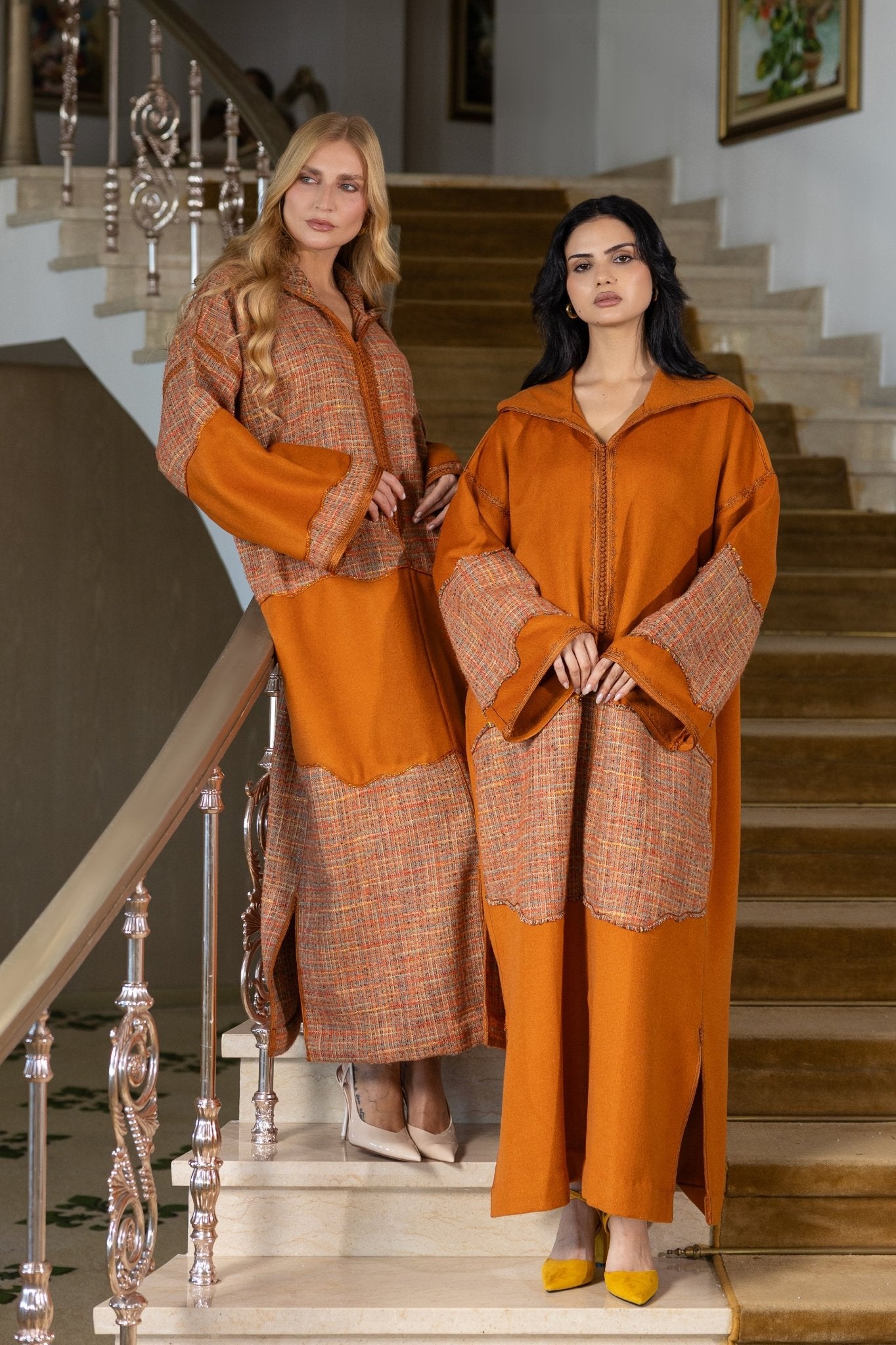Jellaba Orange aux Détails Contemporains - Ladmana